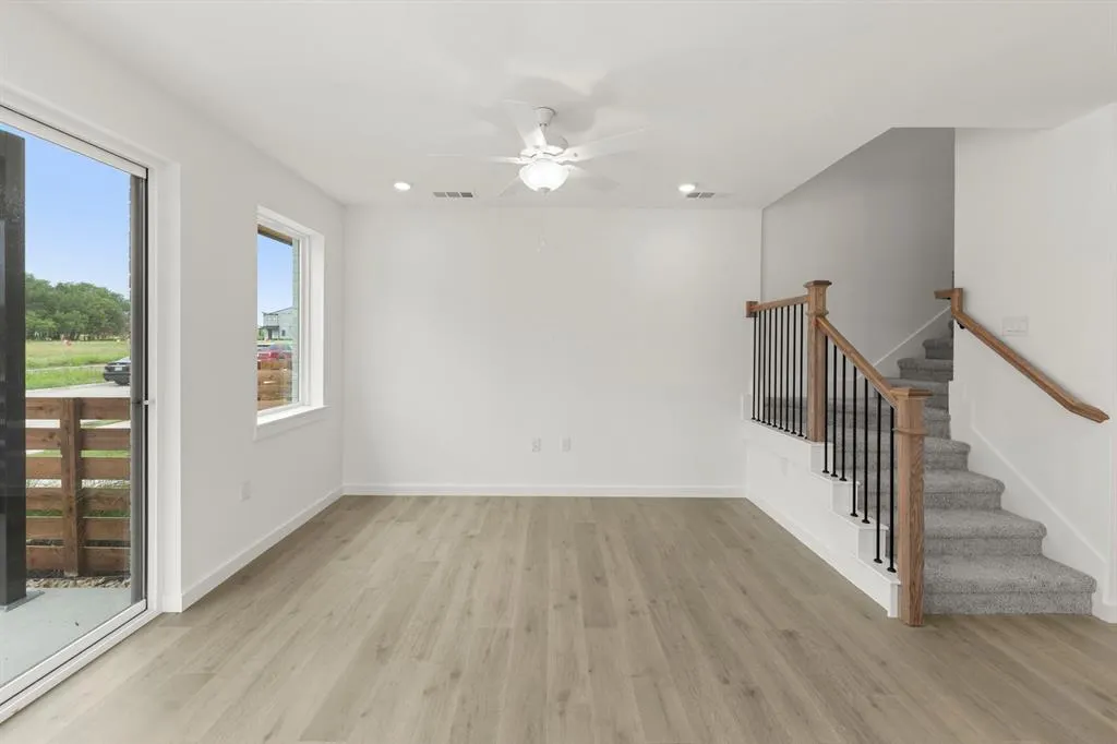 1833 Azalea Drive