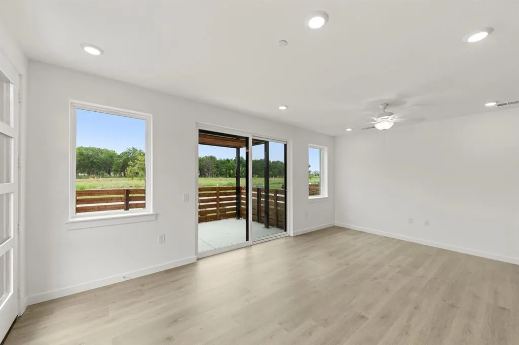 1833 Azalea Drive