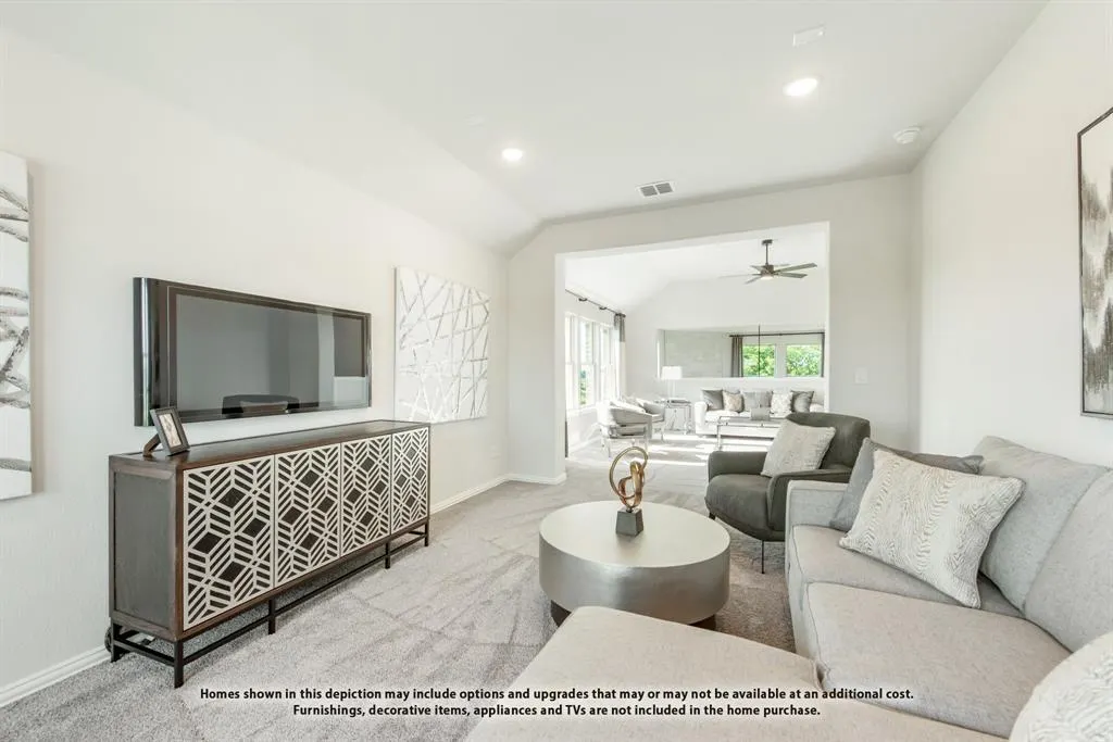 2828 Spring Valley Way