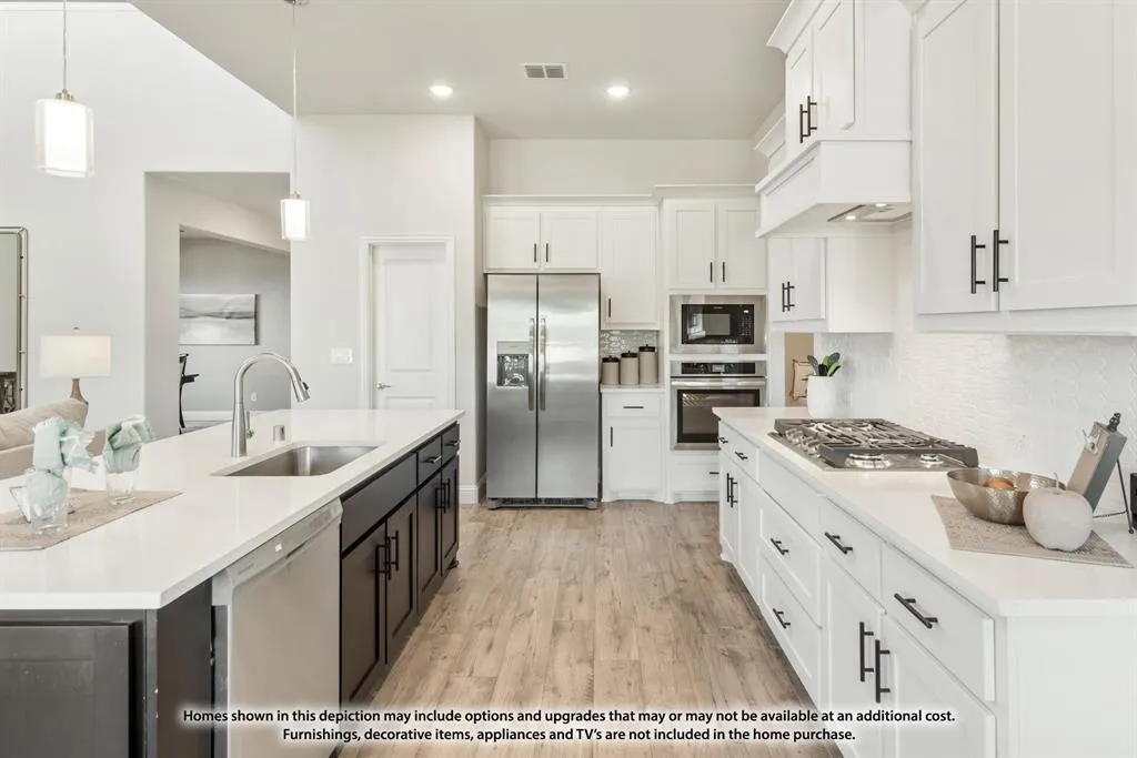 2828 Spring Valley Way