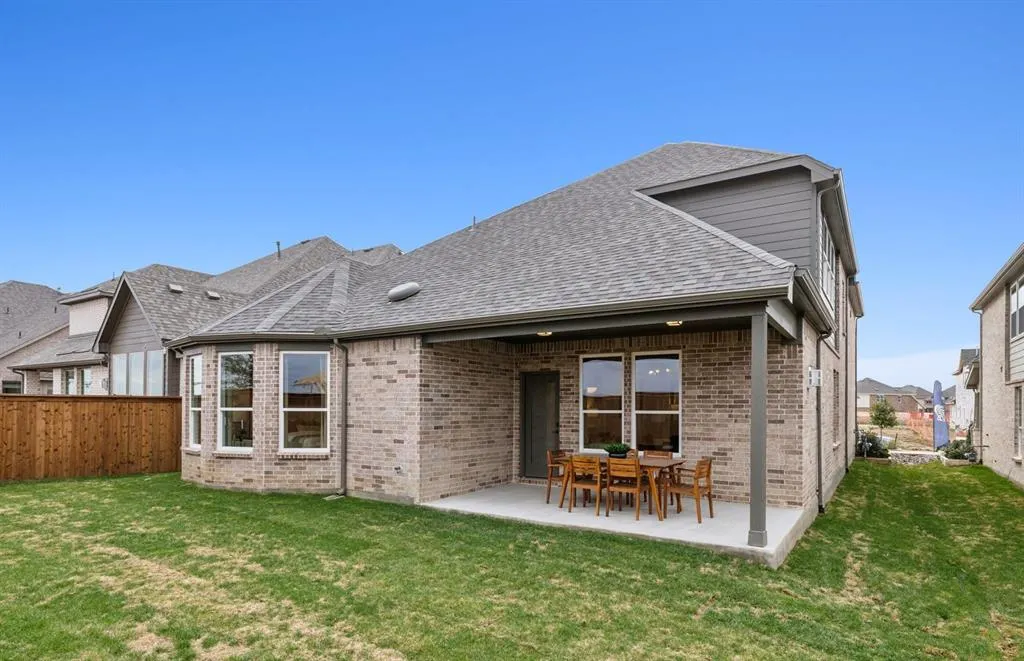 3913 Calderwood Drive