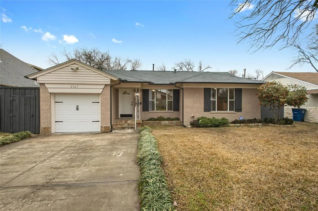 3767 Manana Drive