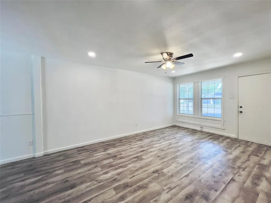 12623 Rialto Drive