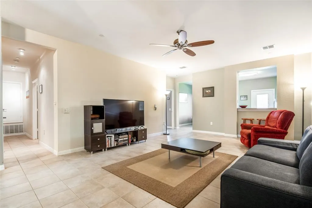 7221 Pompeii Way