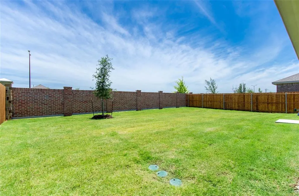 305 Laurenbrooke Drive