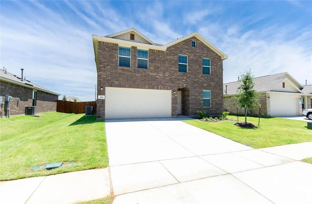 305 Laurenbrooke Drive