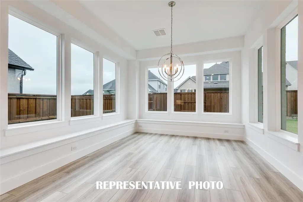 4220 Kinglet Court