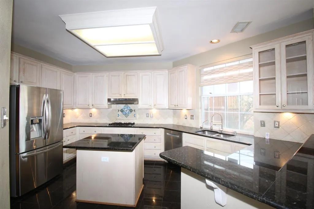 3805 Stockport Drive
