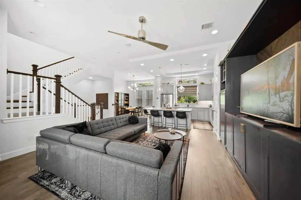 1844 Stevens Bluff Lane