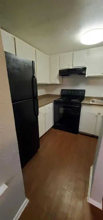 4040 Brown Street, #9