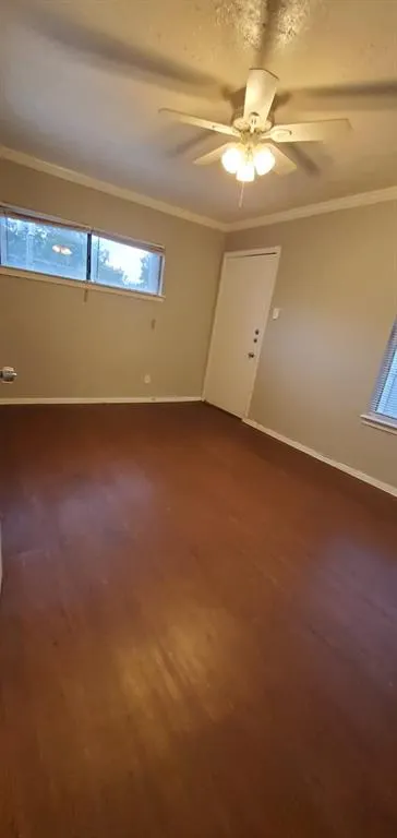 4040 Brown Street, #9