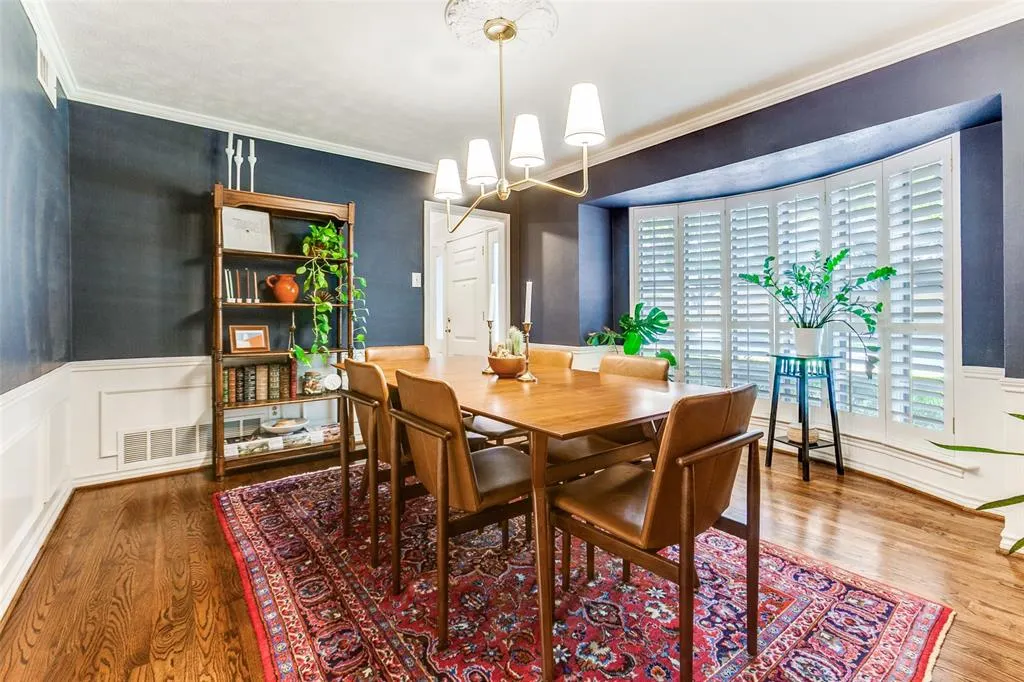 2406 Lawnmeadow Drive