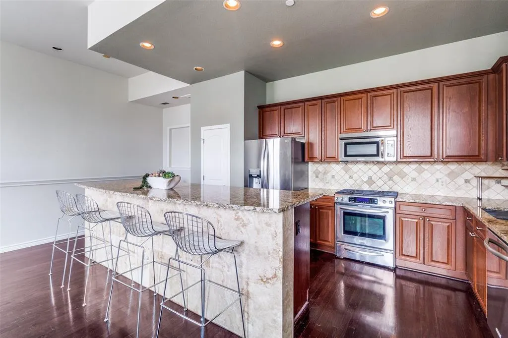 13900 Noel Road, #2