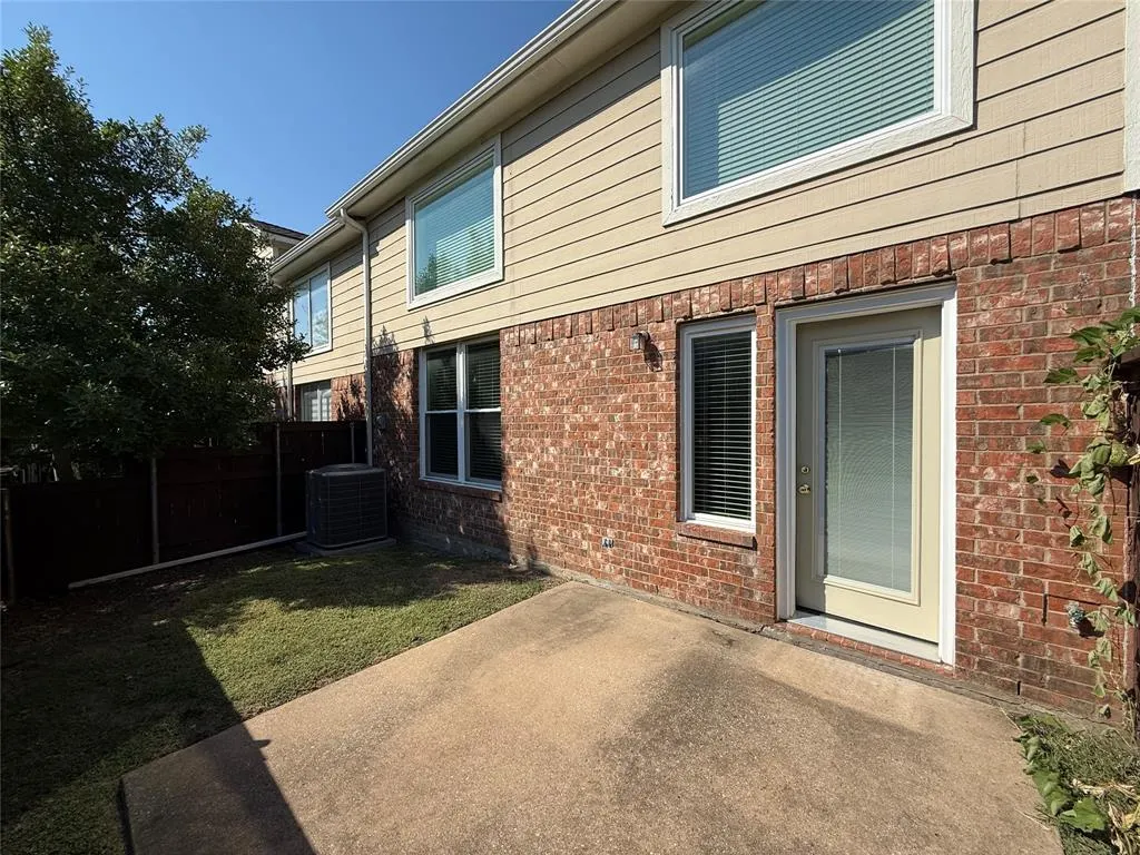 8516 Brompton Drive