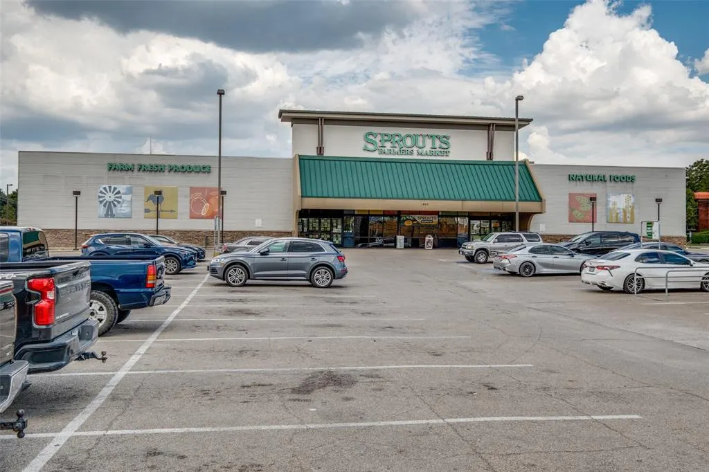 1811 Euclid Avenue, #5