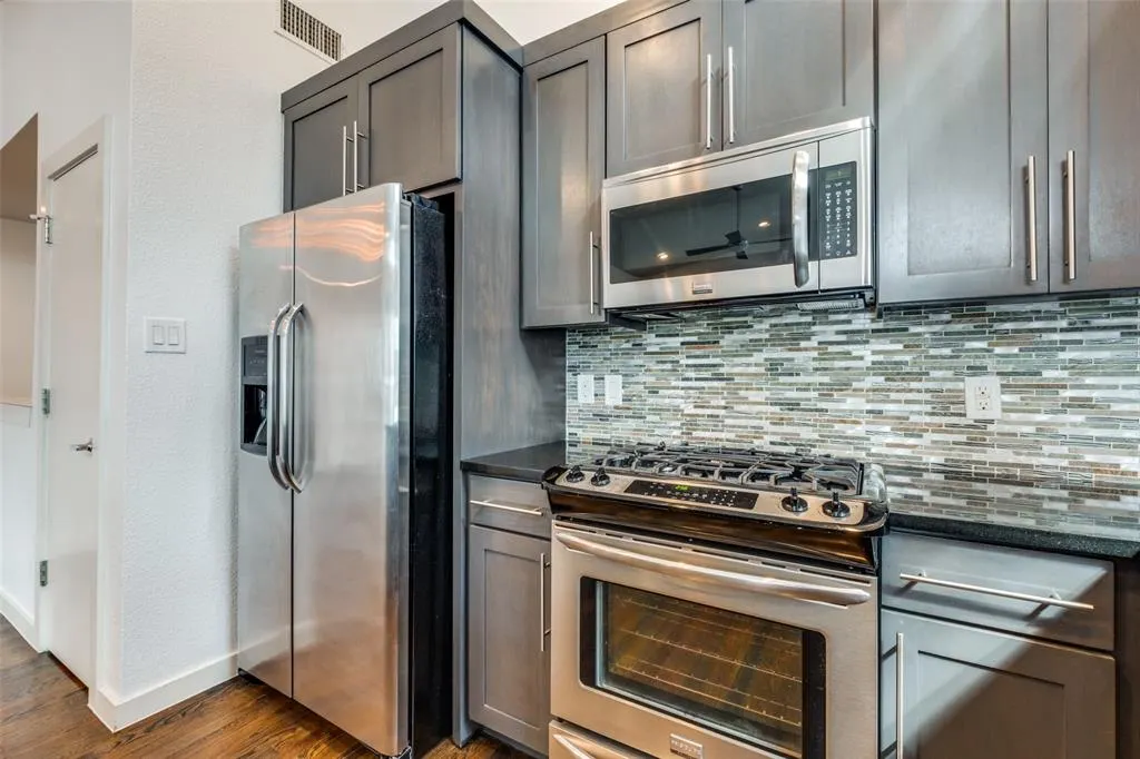1811 Euclid Avenue, #5