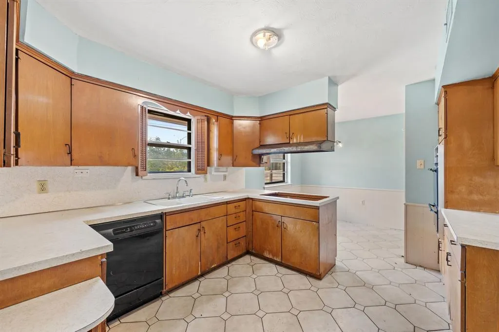 3138 Touraine Drive