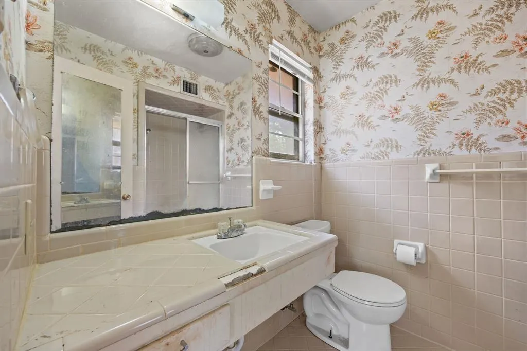 3138 Touraine Drive