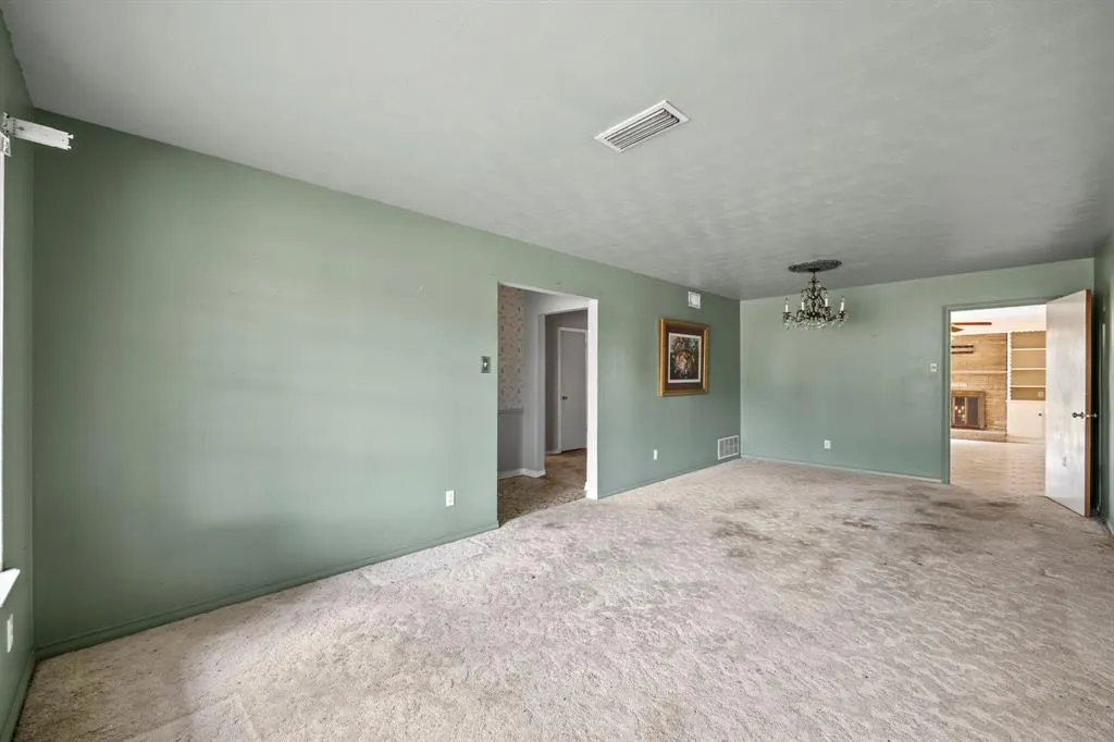 3138 Touraine Drive
