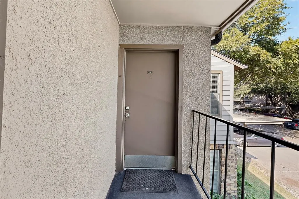 5300 Keller Springs Road, #2062