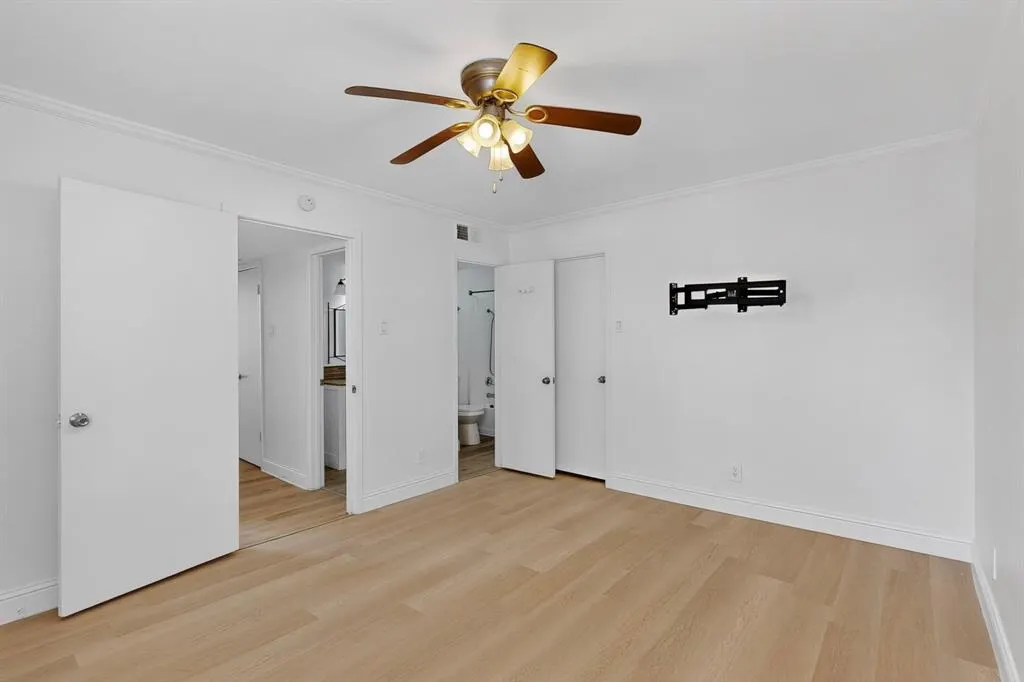 5300 Keller Springs Road, #2062