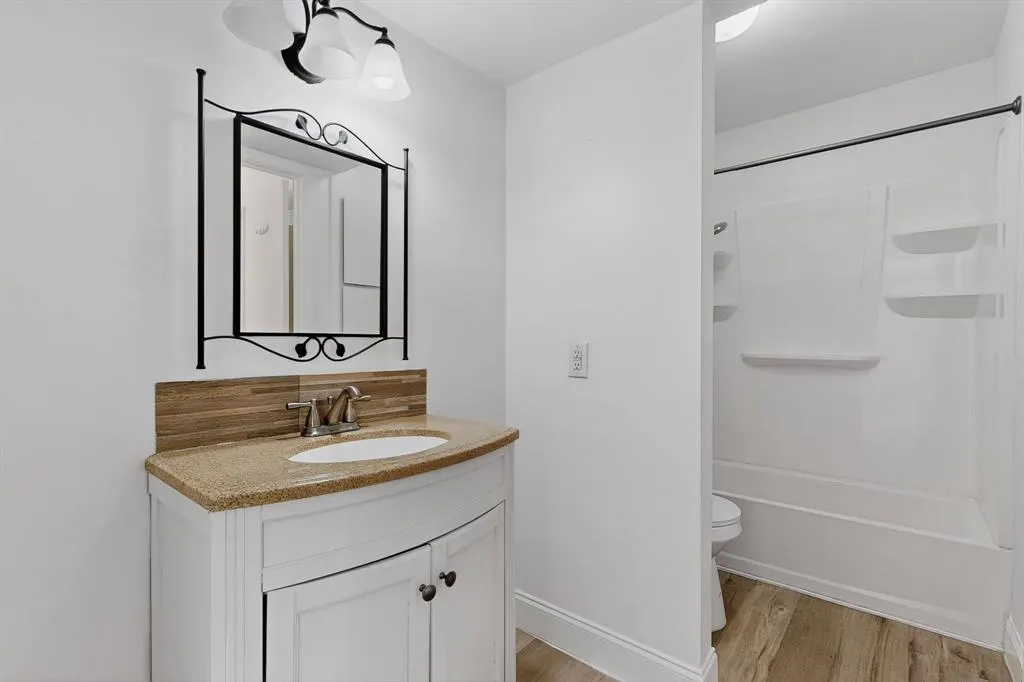 5300 Keller Springs Road, #2062