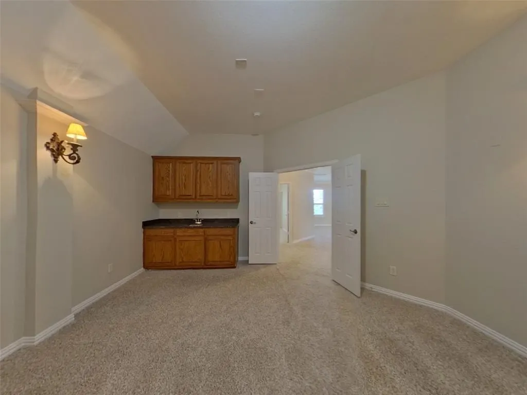 5715 Danville