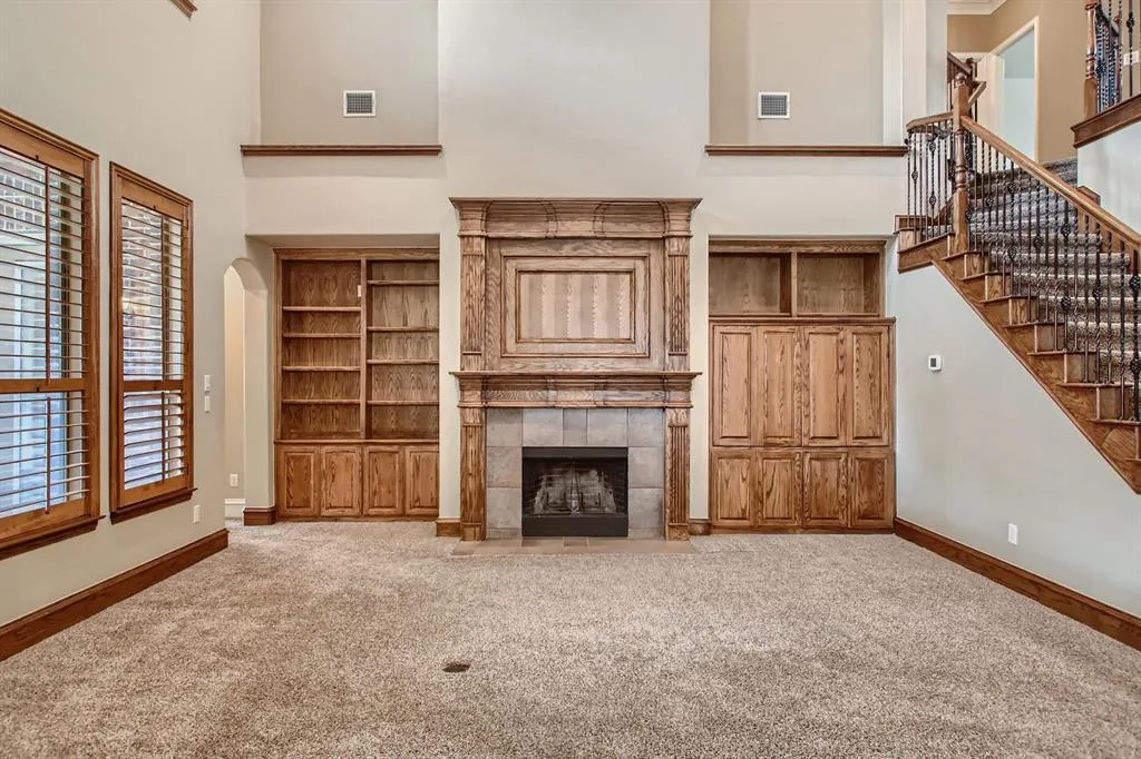 5715 Danville