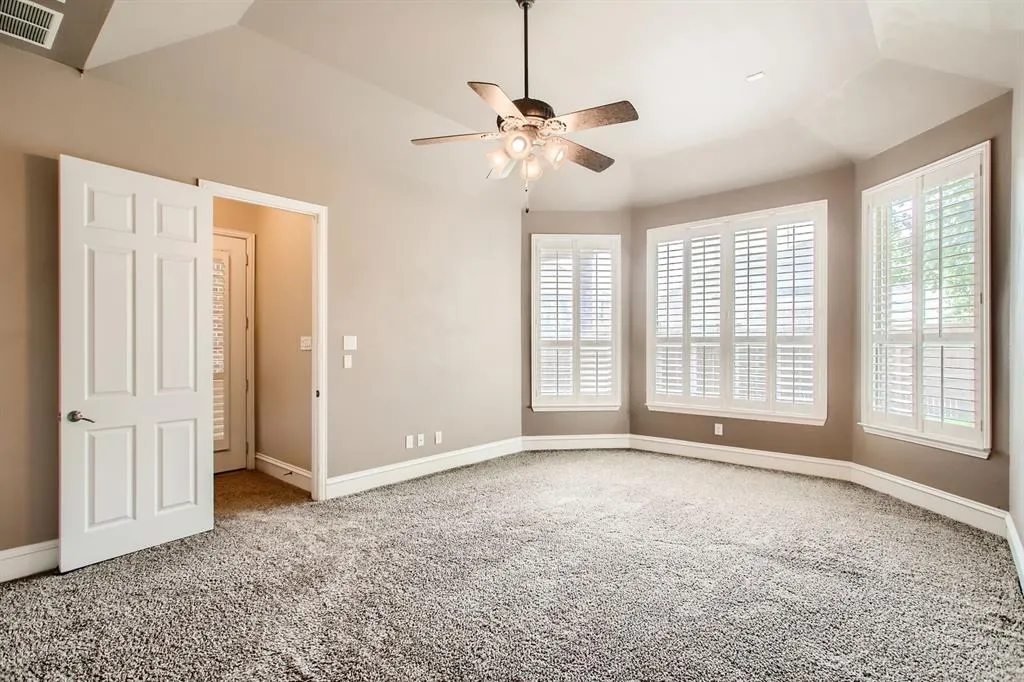 5715 Danville
