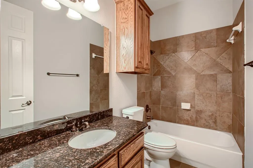 5715 Danville
