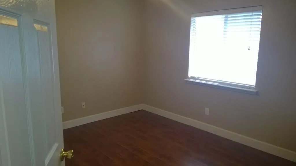 4423 Santa Fe Lane