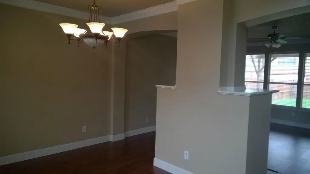 4423 Santa Fe Lane