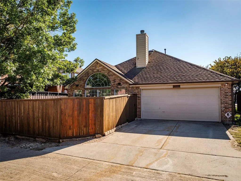 15620 Buffalo Creek Drive