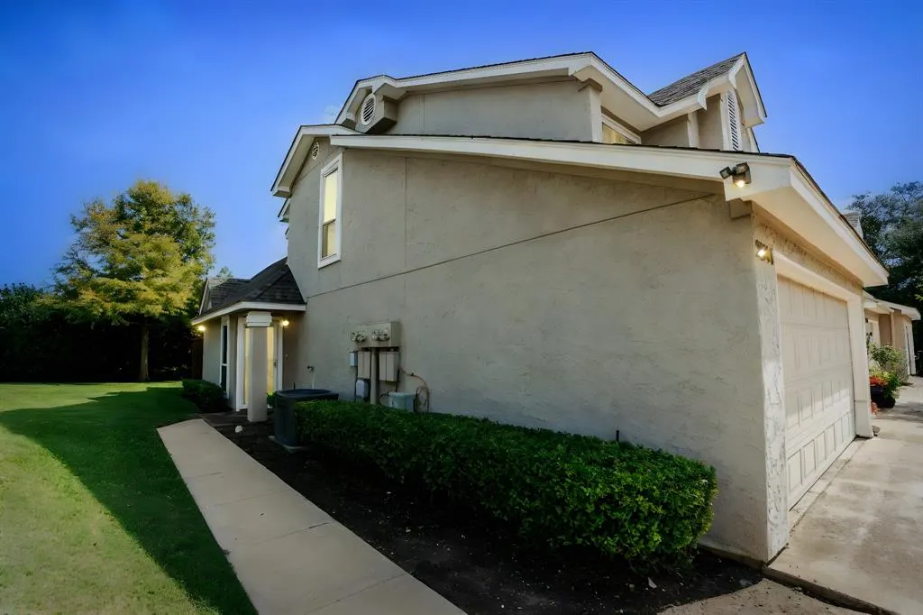 8400 Hickory Street, #2301