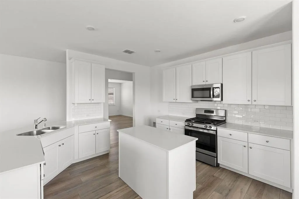 1228 Ipkiss Avenue