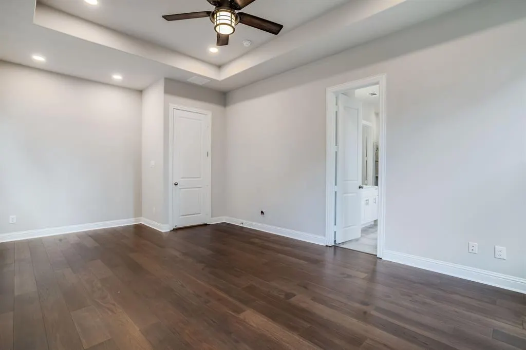 4557 El Paso Drive