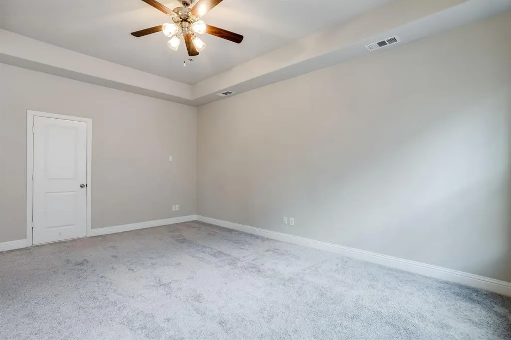 4557 El Paso Drive