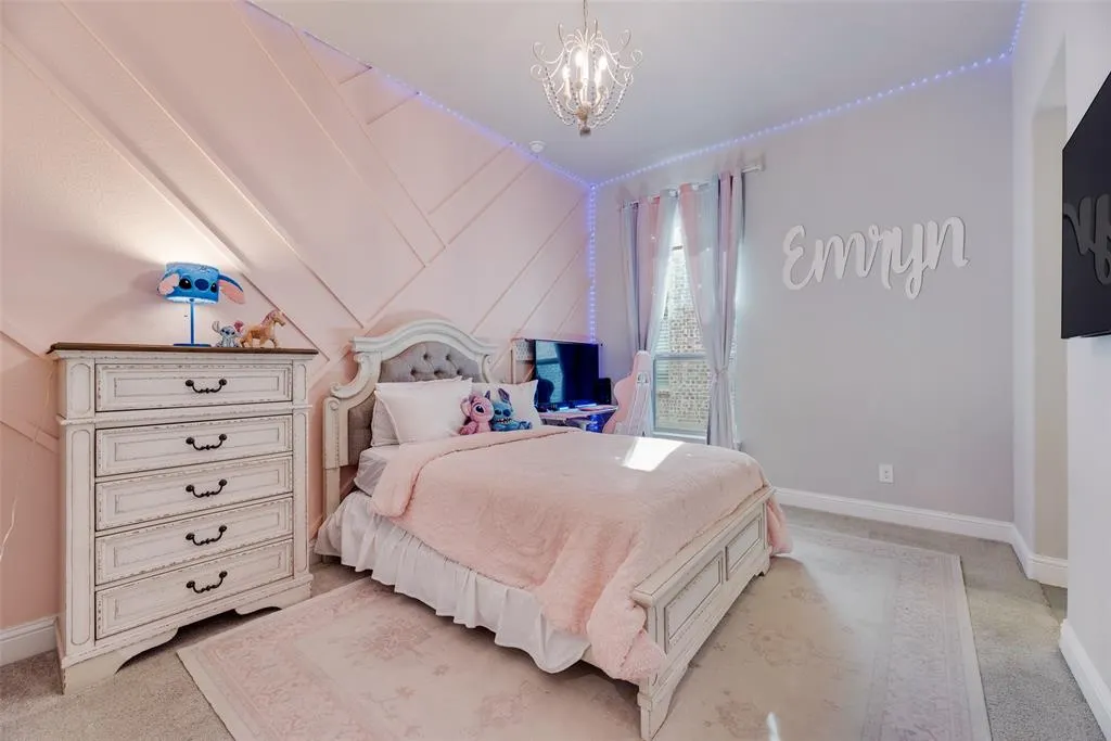 3305 Sunday Silence Lane