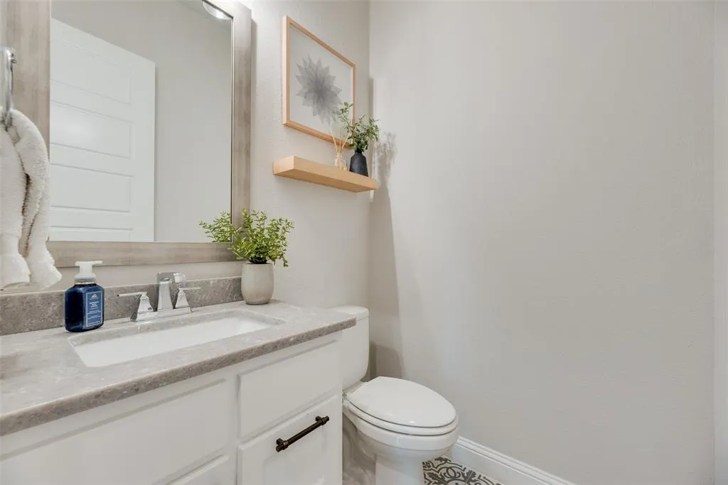 3305 Sunday Silence Lane