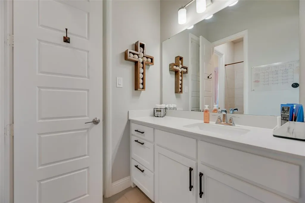 3305 Sunday Silence Lane