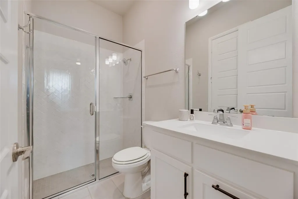 3305 Sunday Silence Lane