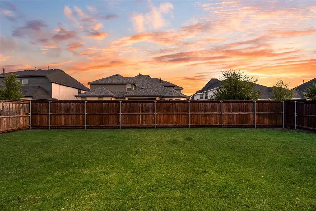3305 Sunday Silence Lane