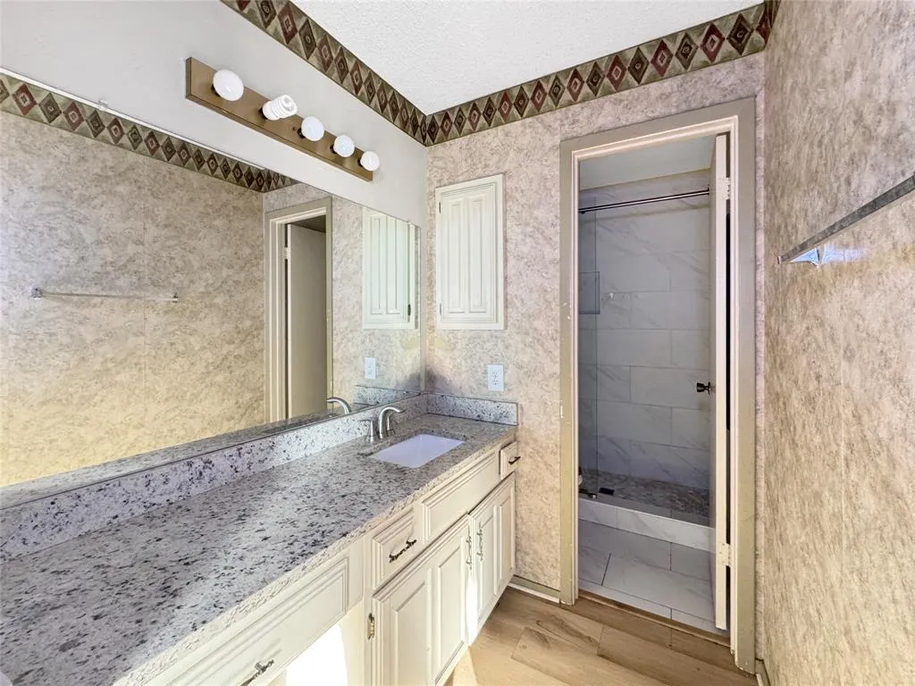 333 Melrose Drive, #22B