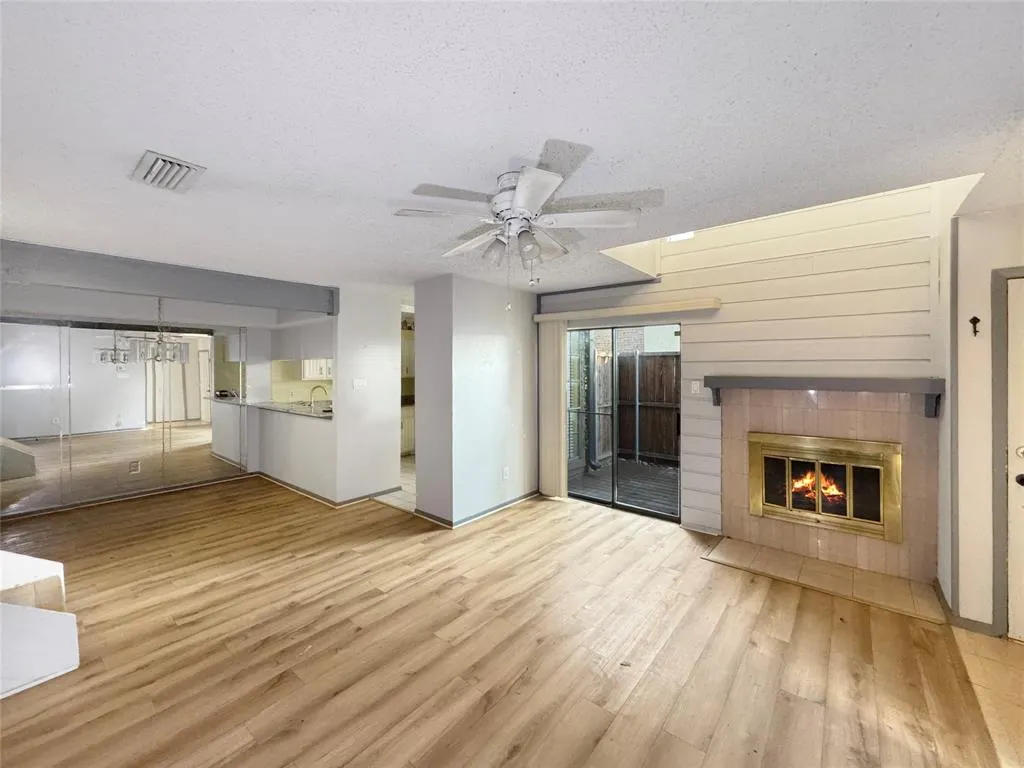 333 Melrose Drive, #22B