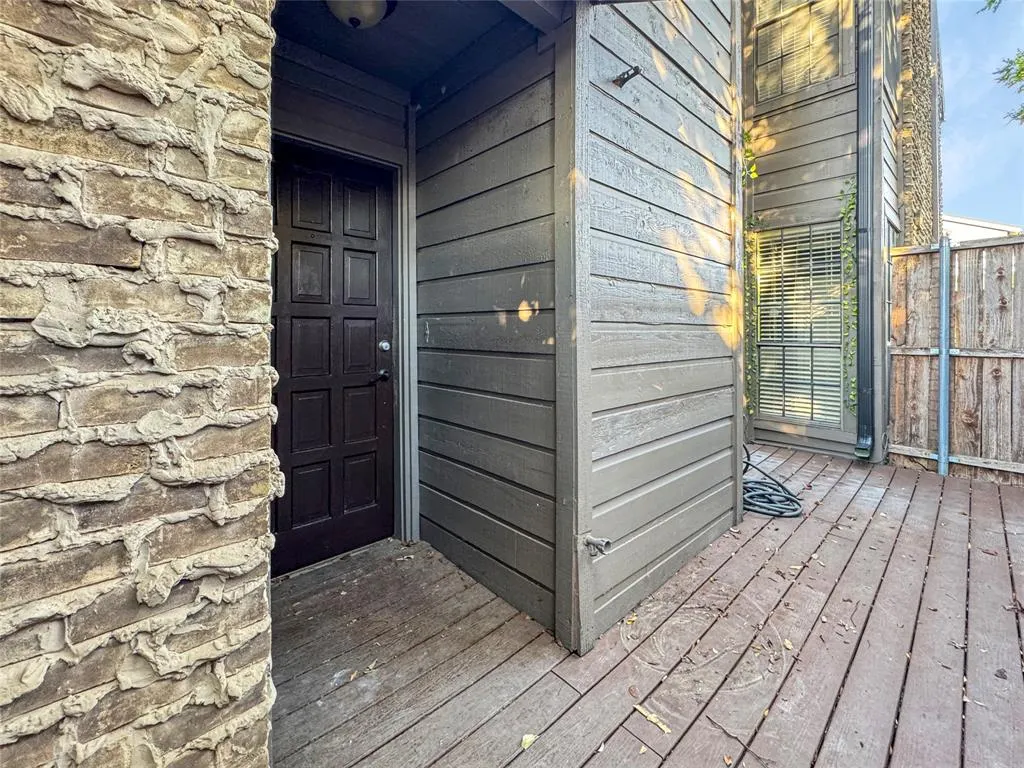 333 Melrose Drive, #22B