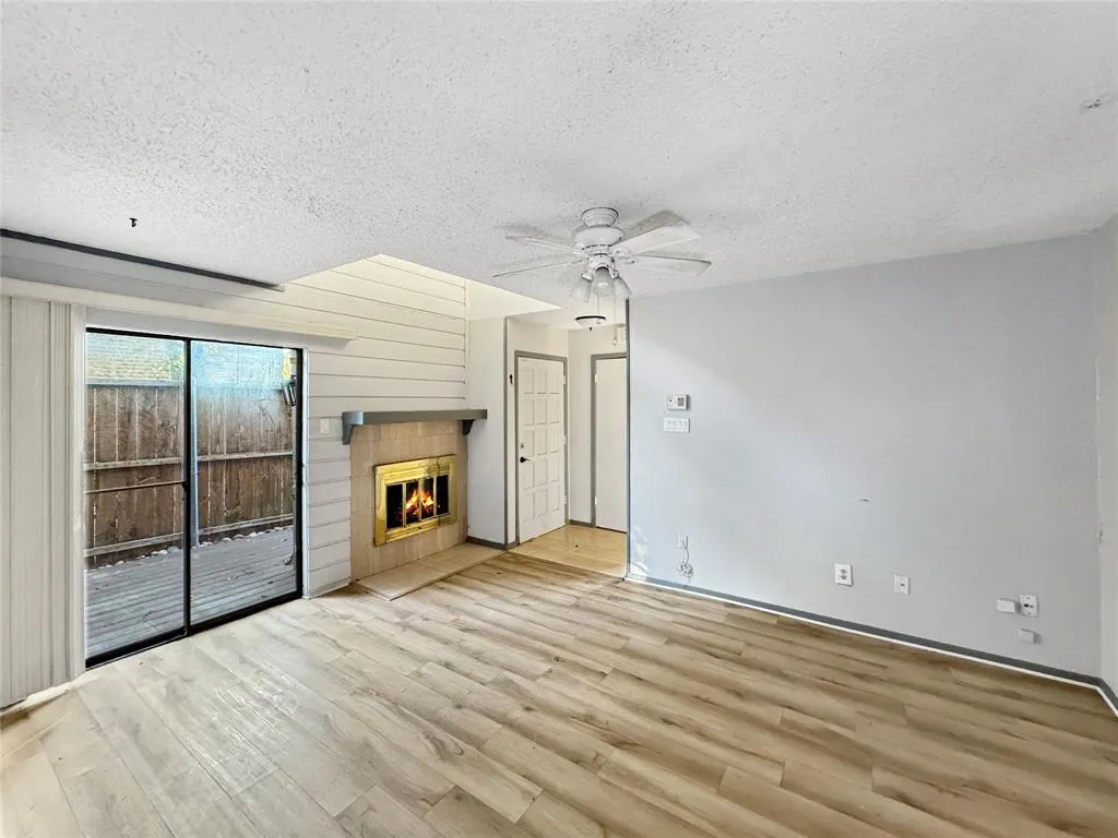 333 Melrose Drive, #22B