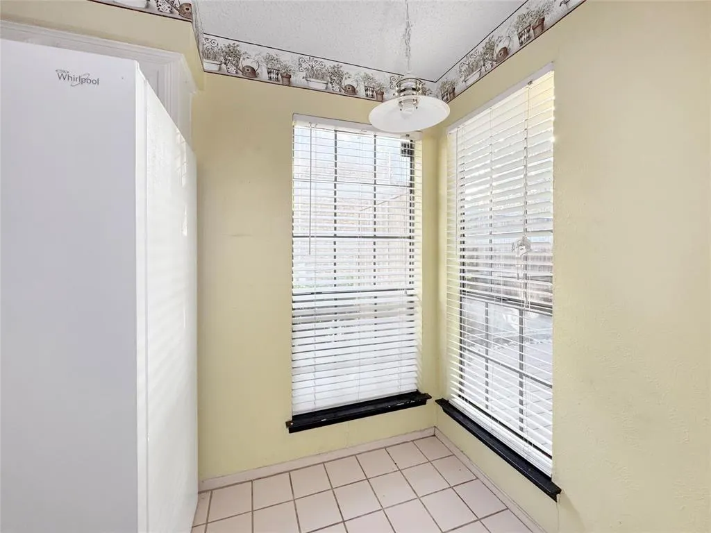 333 Melrose Drive, #22B