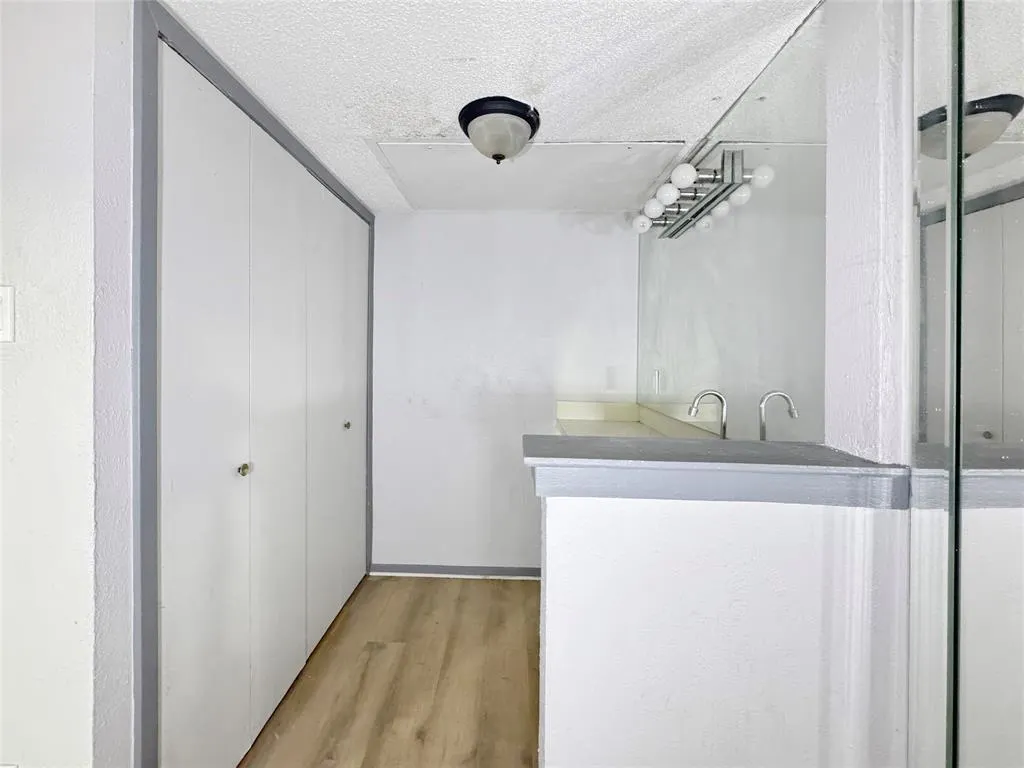 333 Melrose Drive, #22B
