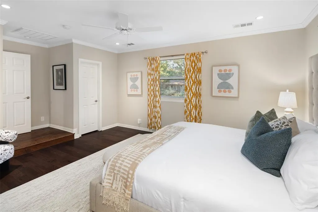 3909 Port Royal Drive
