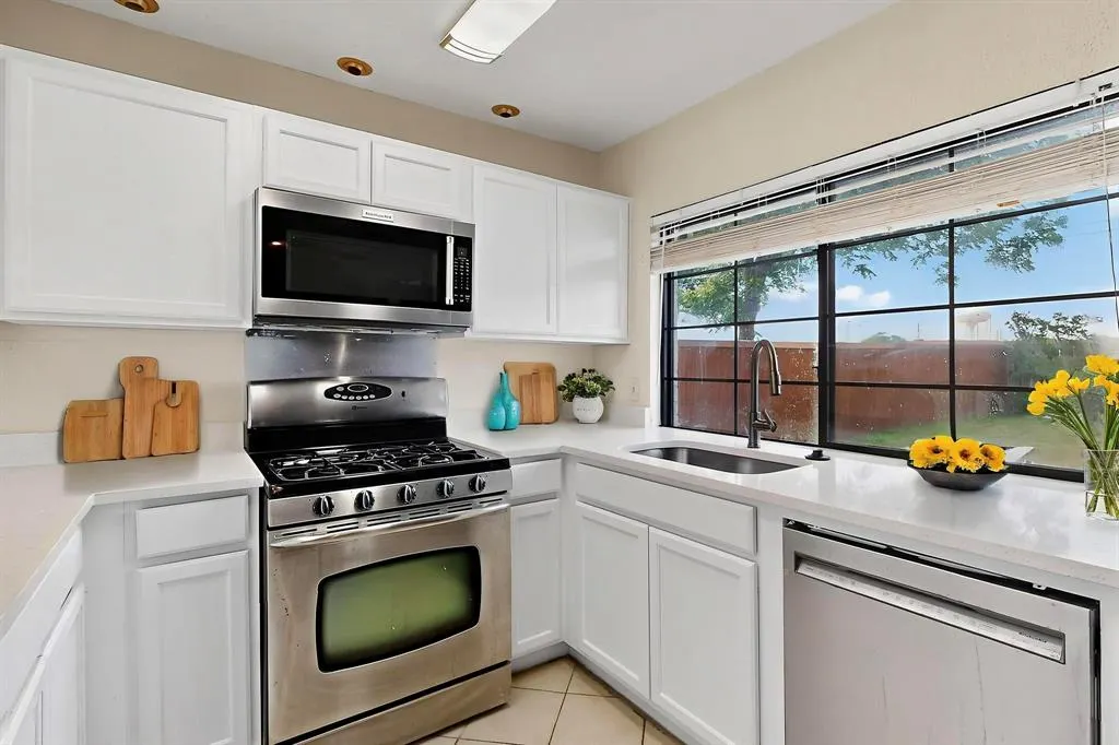 1225 Briarcove Drive